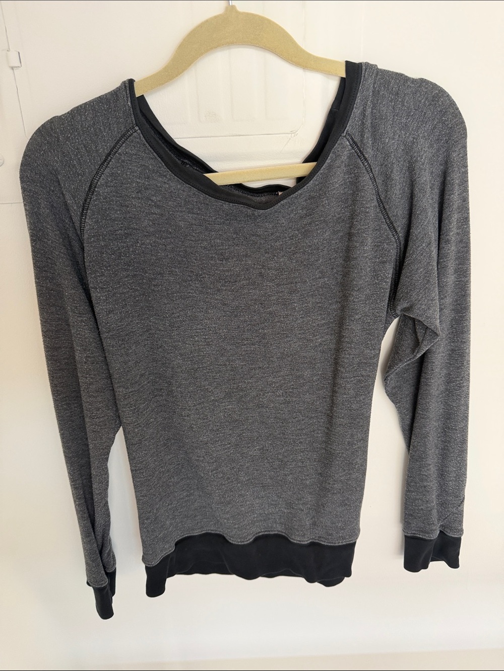 Y2K SPY Women's Charcoal Gray Lightweight Pullover Sweatshirt